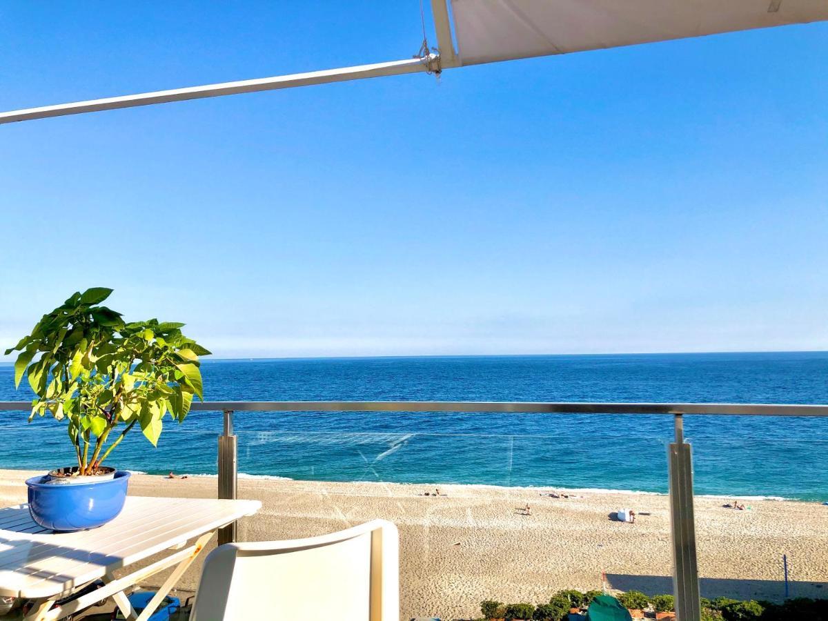 Mansarda Sul Mare Mascali Exterior foto